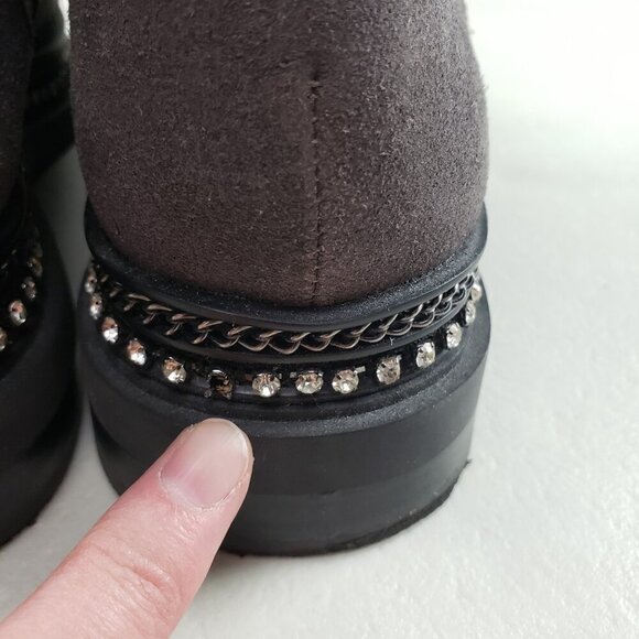 Vince Camuto Bobette Biker Boot Womens 9 Gray Suede Buckles Chunky Combat Stud - Picture 13 of 13